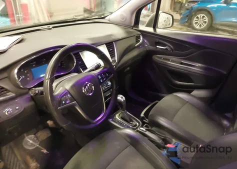 2018 Buick Encore Sport Touring z USA, uszkodzony, nr VIN KL4CJ2SB0JB614387